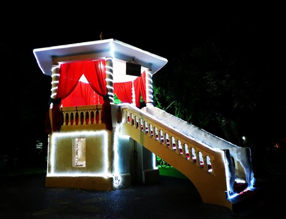 Hotel Raizes Cajobi
